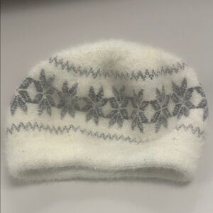Country Door Cozy Creamy White and Gray Knit Angora blend Beanie